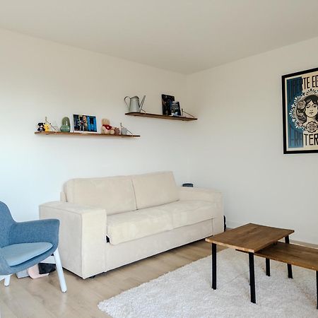 Appartement De Standing - Parking Prive Gex Bagian luar foto