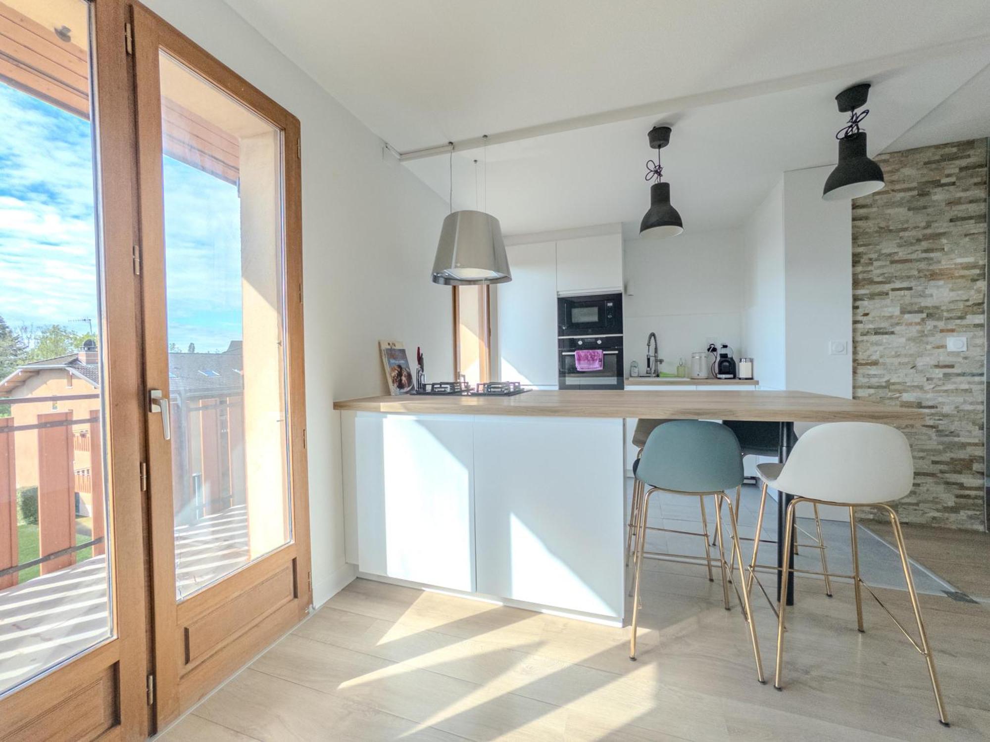 Appartement De Standing - Parking Prive Gex Bagian luar foto